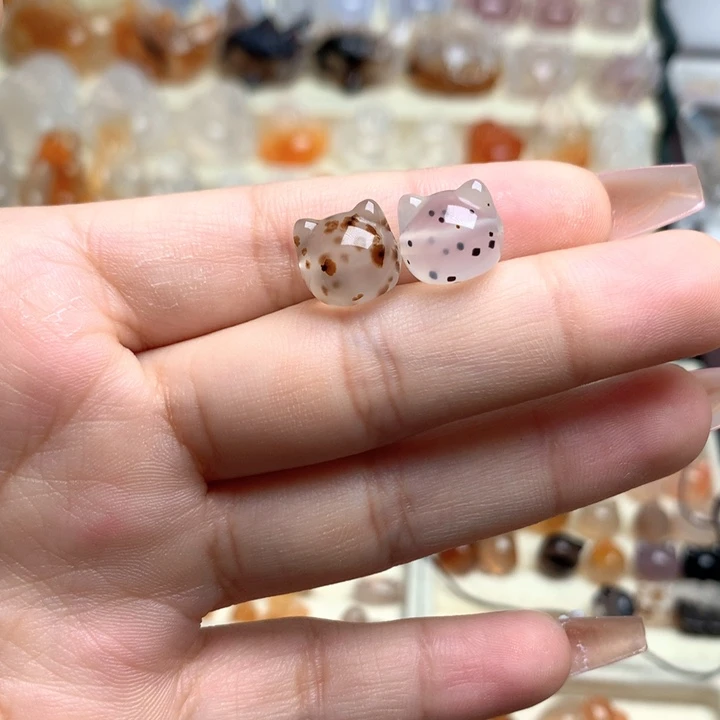 玛瑙/玉髓未镶嵌玛瑙草花小猫头