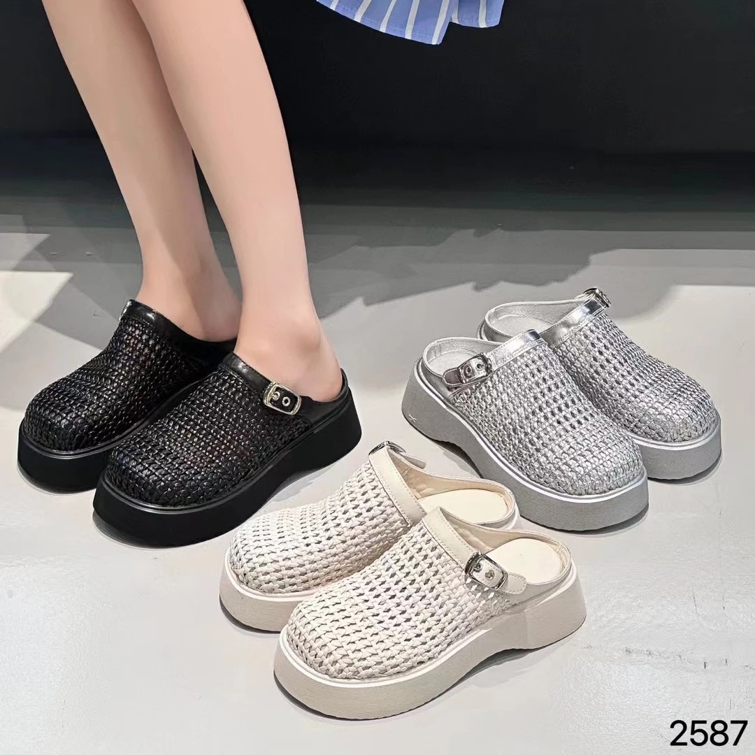 夏季真皮包头厚底休闲风平跟纯色包头拖镂空洞洞网面半拖透气百搭