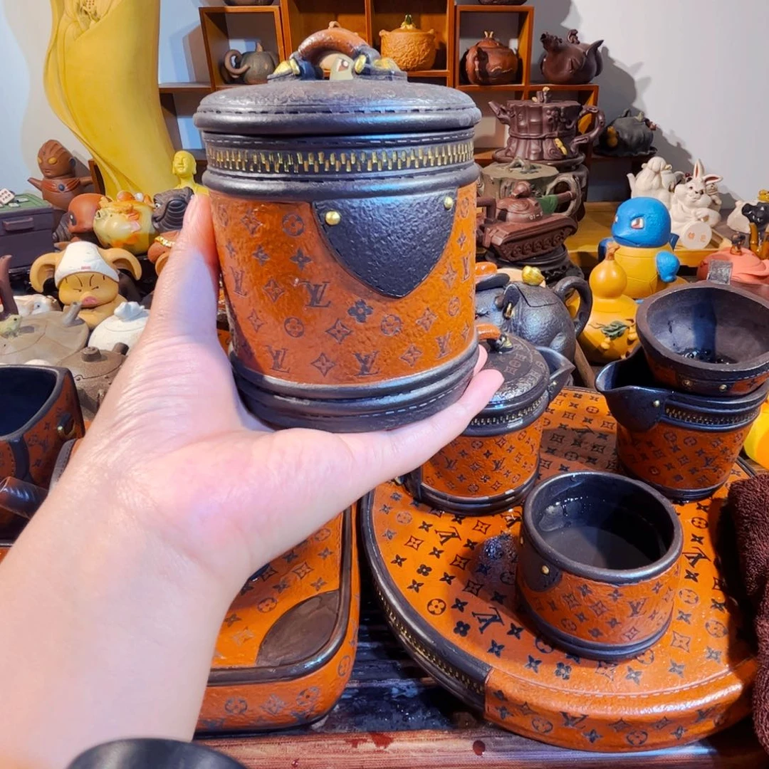 J***y紫砂茶壶纯手工制作过程就是