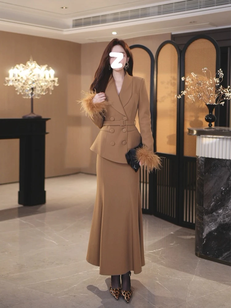 设计感两件套女秋季双排扣长袖西装外套包臀鱼尾半身裙