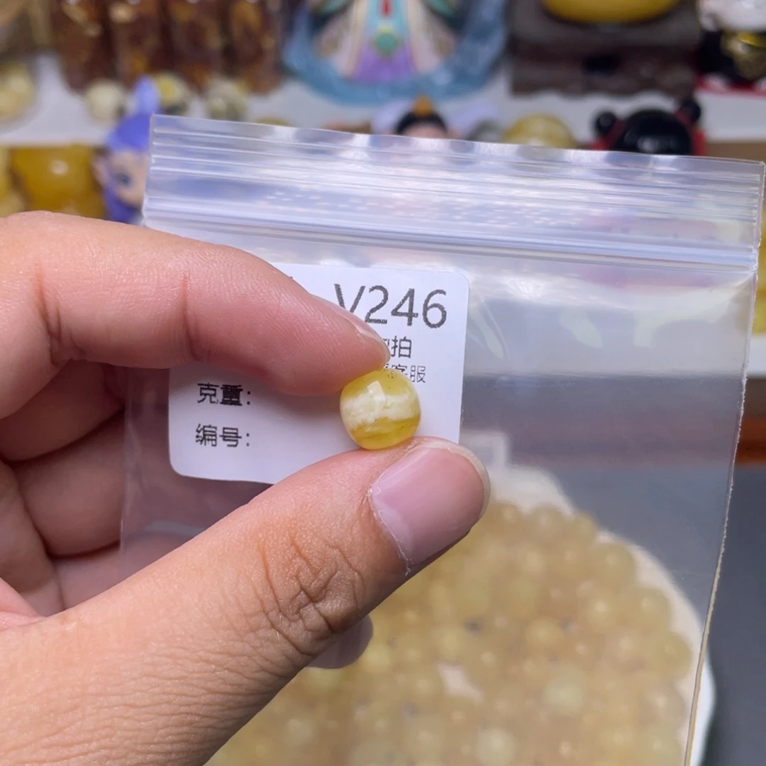 未镶嵌蜜蜡珠宝奇石