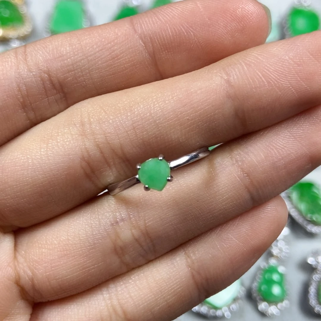 未镶嵌戒指翡翠爱心