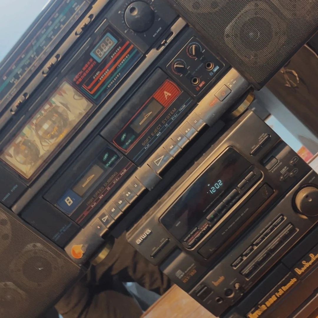 8新一个新科录音机，包通电，包邮