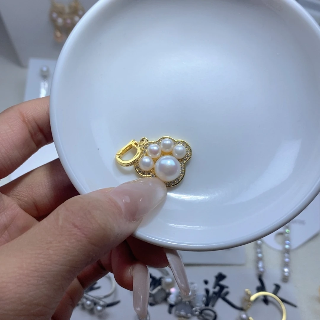 未镶嵌耳饰淡水珍珠