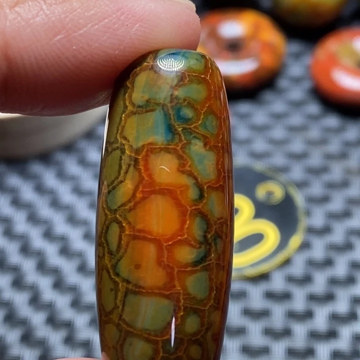 微***。玛瑙/玉髓未镶嵌颈饰