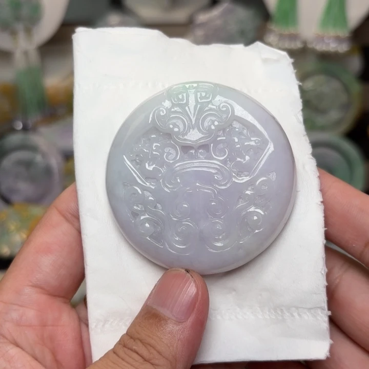 翡翠未镶嵌颈饰吊坠