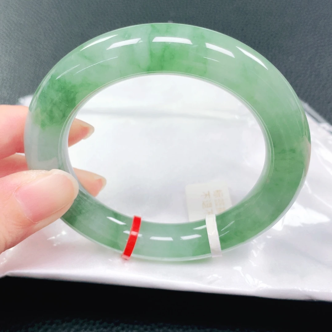 翡翠未镶嵌手镯53圈