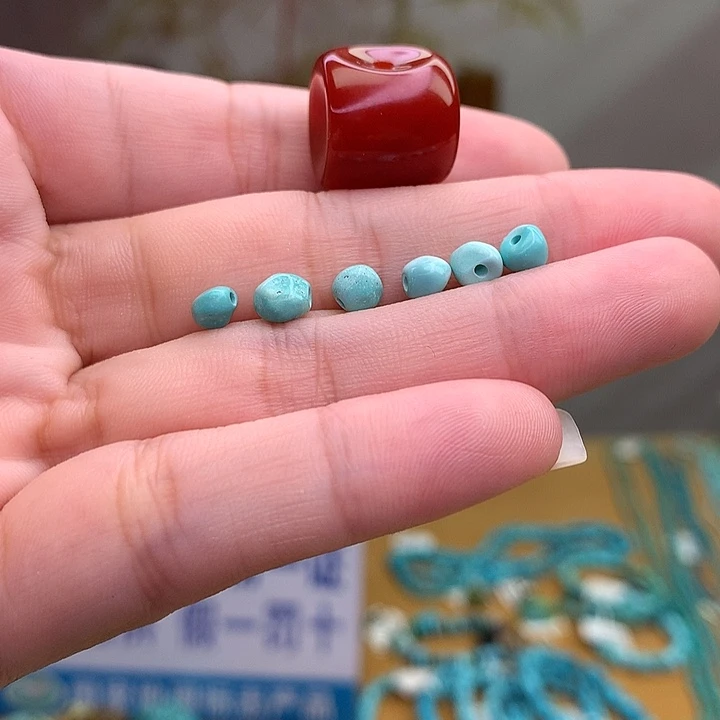 ****诺玛瑙/玉髓未镶嵌原矿