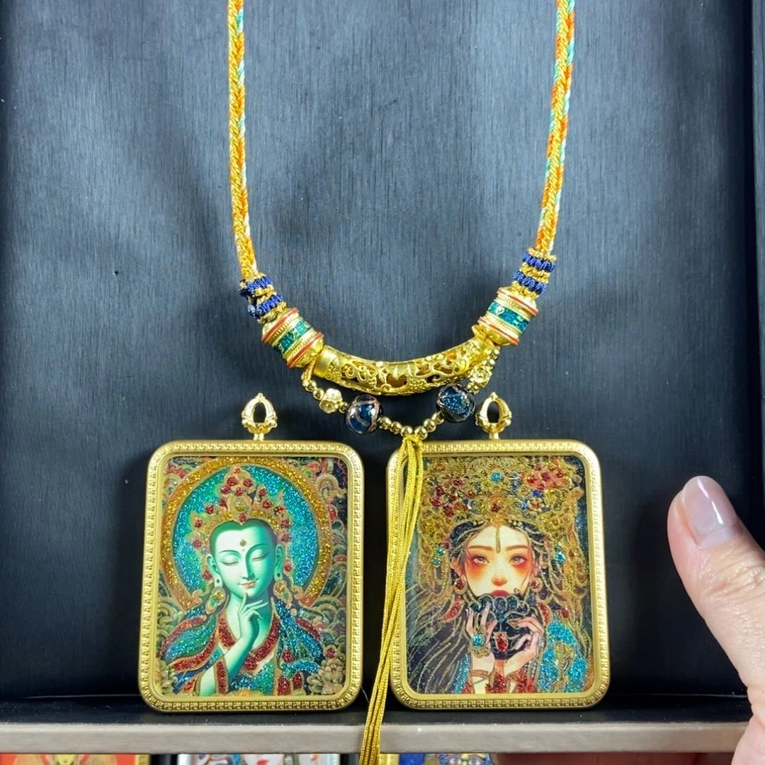 吊坠萧****t美丽的唐卡结缘