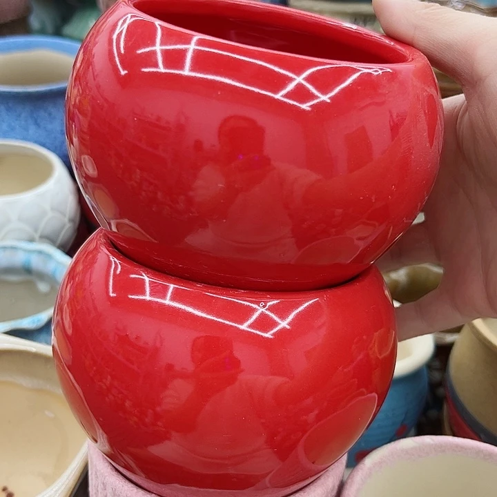 多肉绿植陶瓷花盆9.9包邮，有孔