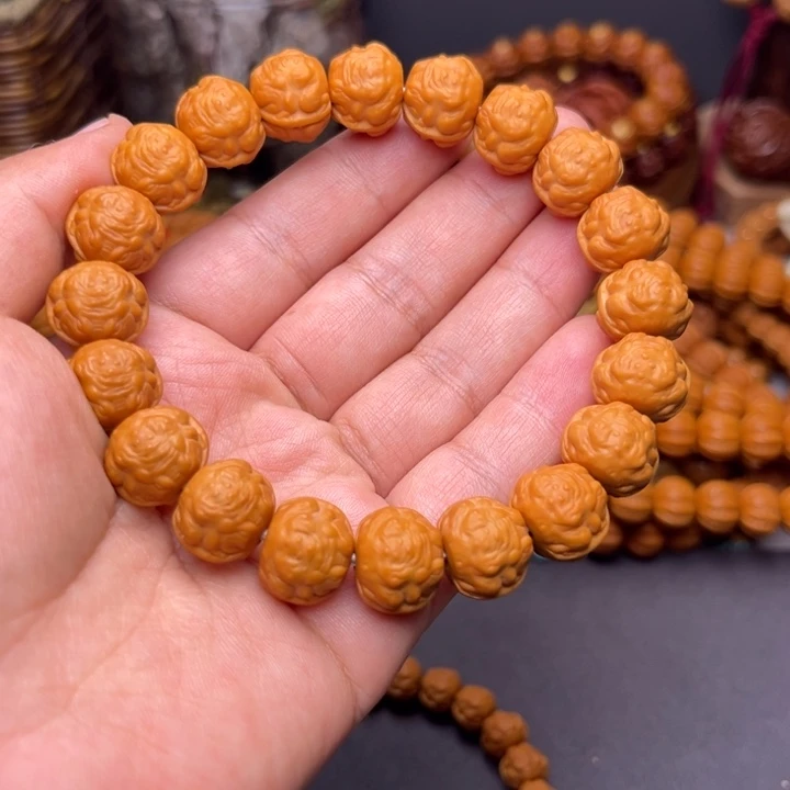 吊坠猴头核桃1.3加蟾王