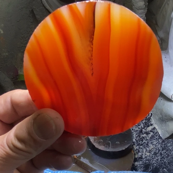 I***U玛瑙/玉髓未镶嵌手镯