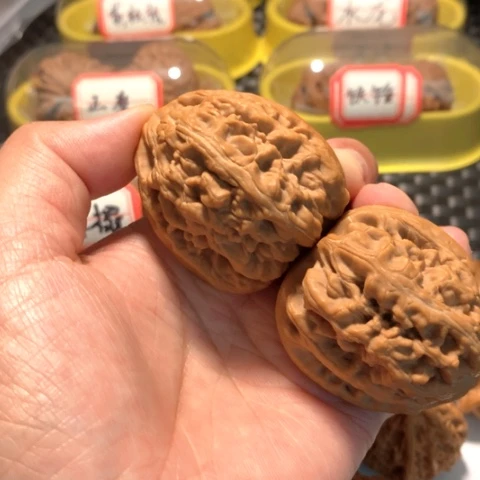 文玩核桃吊坠你**子红锦鲤