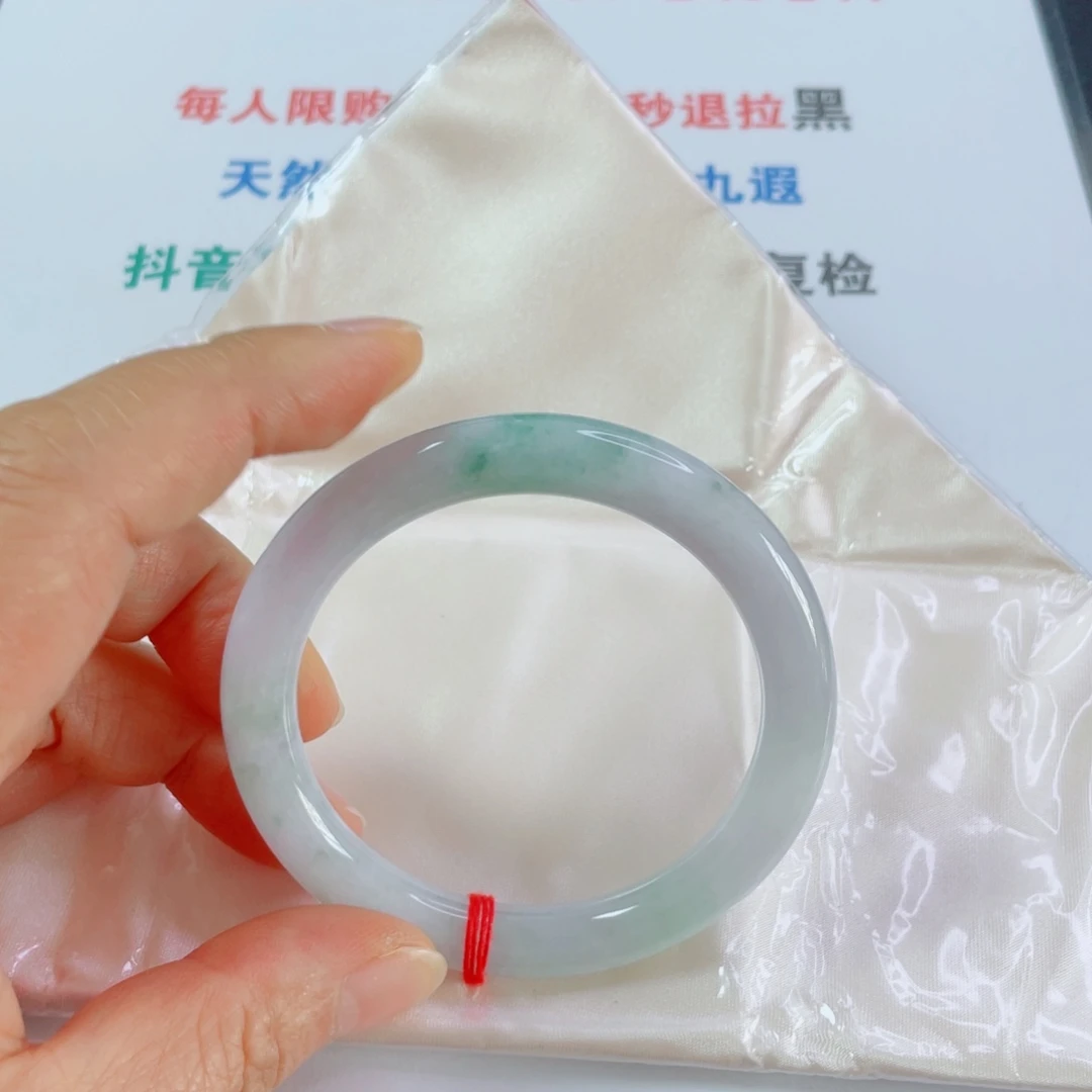 桃***姨翡翠未镶嵌手镯天然翡翠手镯