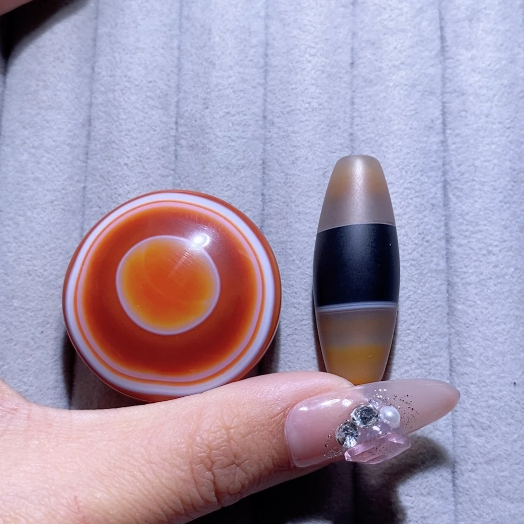 玛瑙/玉髓颈饰未镶嵌双***蛋