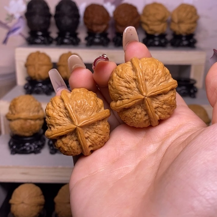 文玩核桃把件7Y—球奔四棱36.5尺44克