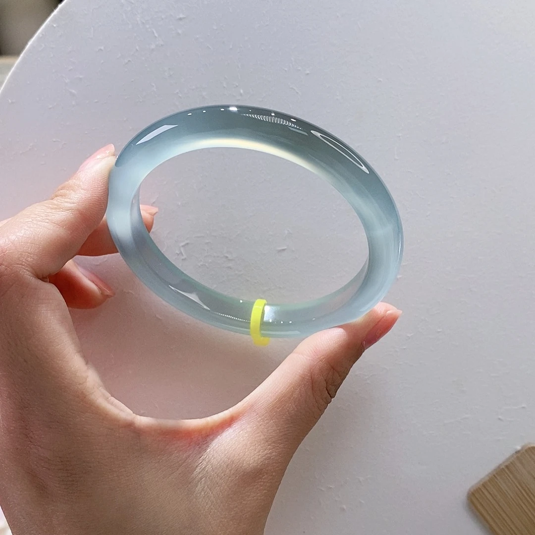 手镯玛瑙/玉髓未镶嵌59