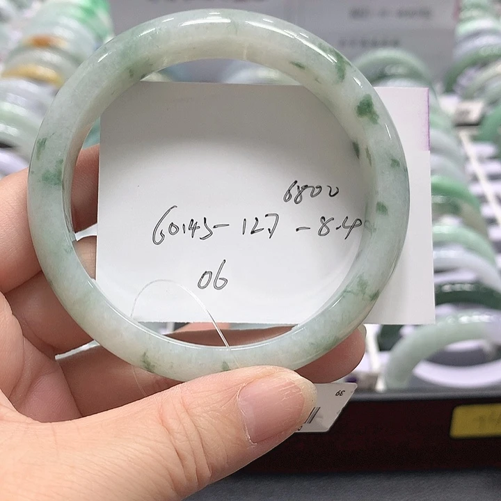 翡翠未镶嵌手镯06