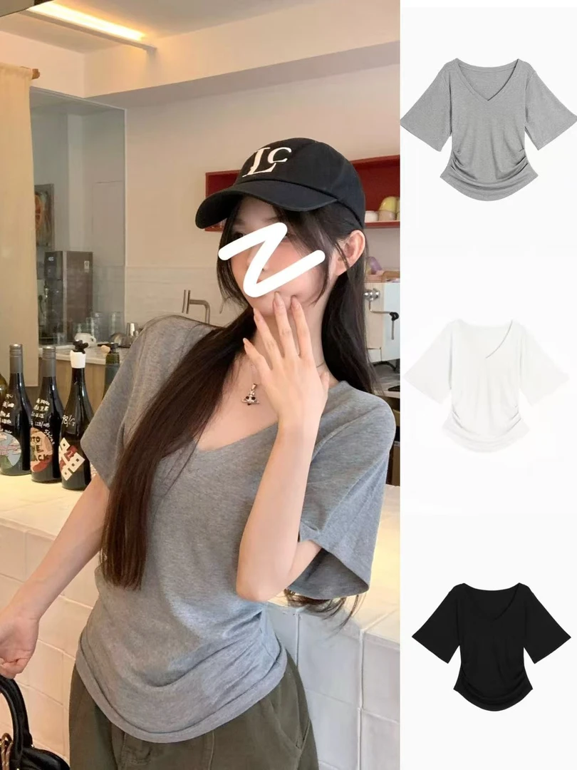 2025夏季休闲显瘦气质韩版设计感修身显瘦V领短袖T恤纯色简约百搭