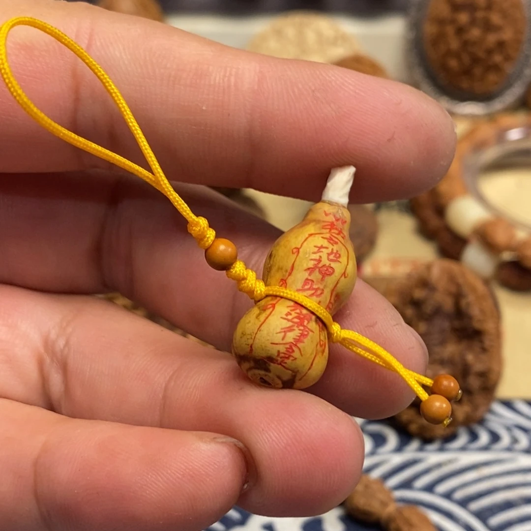 潍坊核雕葫芦雕刻财神符
