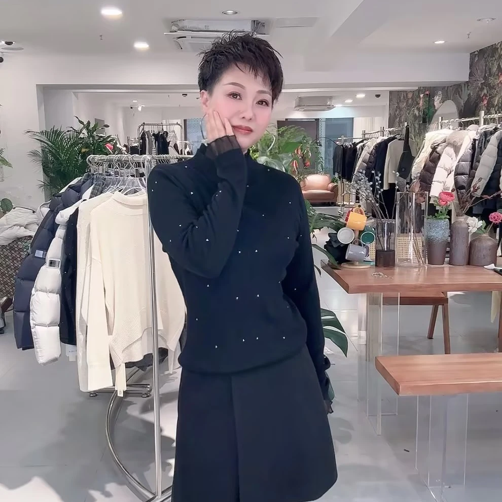 秋冬软糯百搭半高领网纱拼接针织衫女上衣