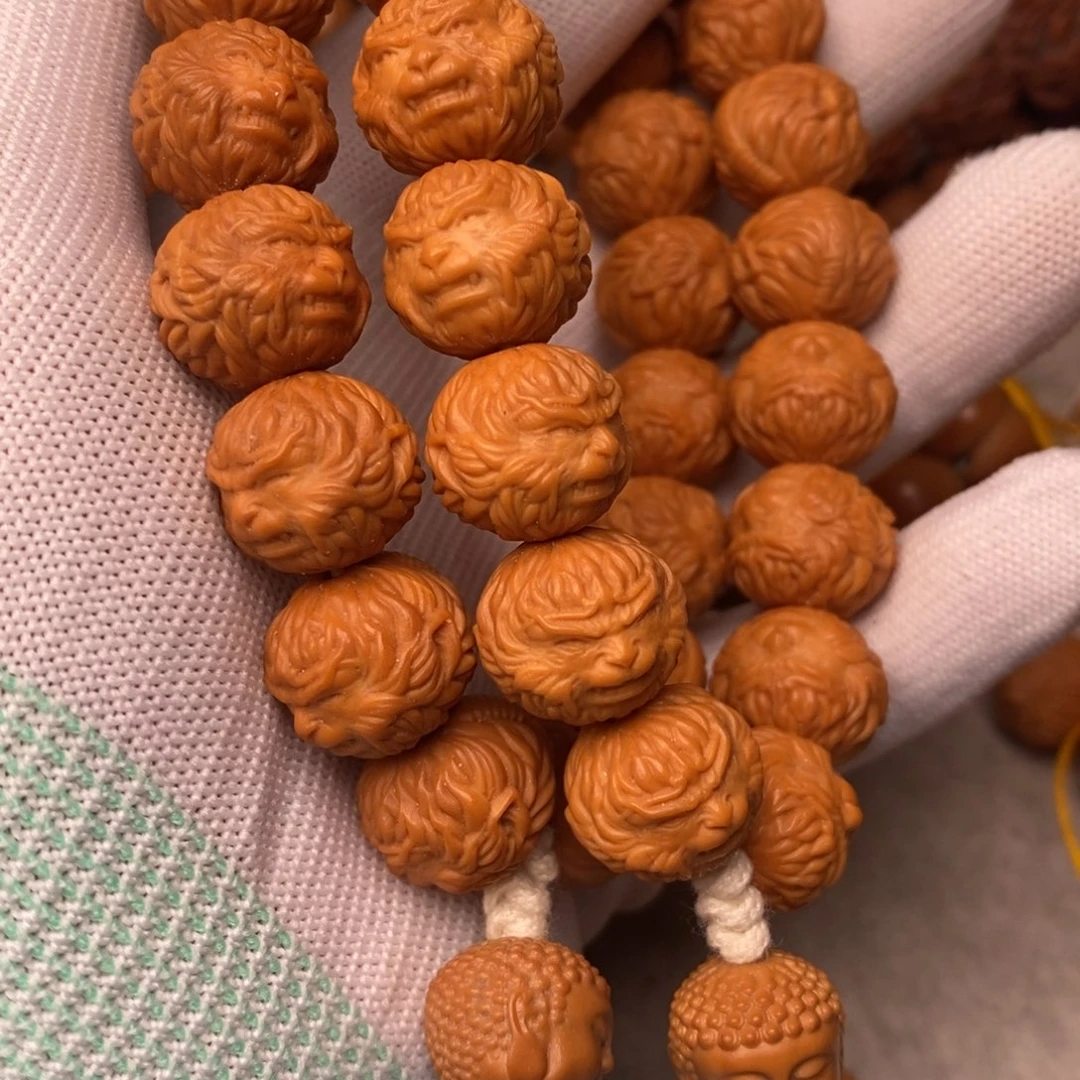 谢***哥猴头核桃吊坠大圣15