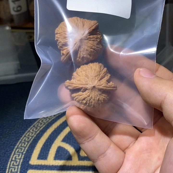 小****文玩核桃吊坠铁锤678