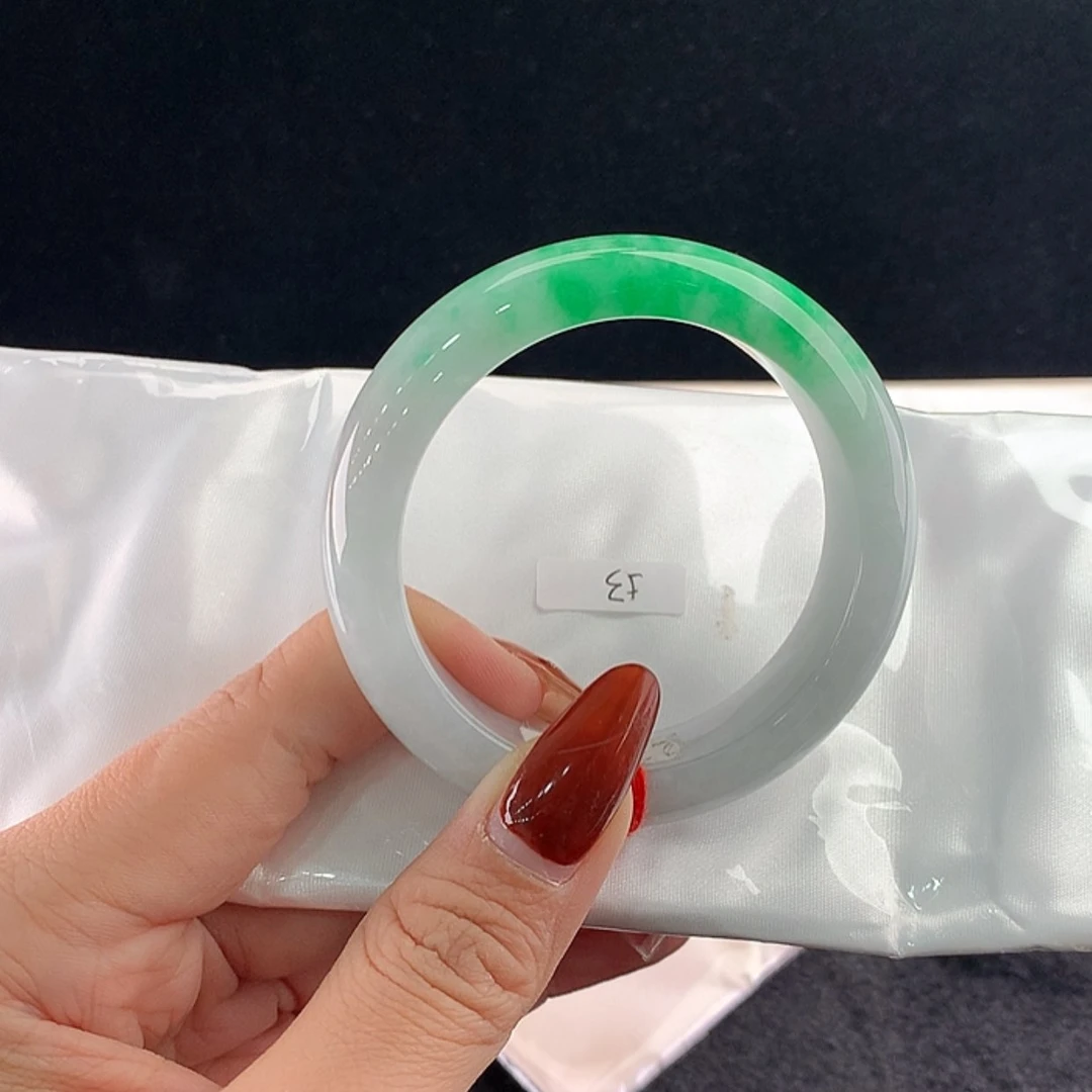 【闪购商品】未镶嵌手镯翡翠正52.6