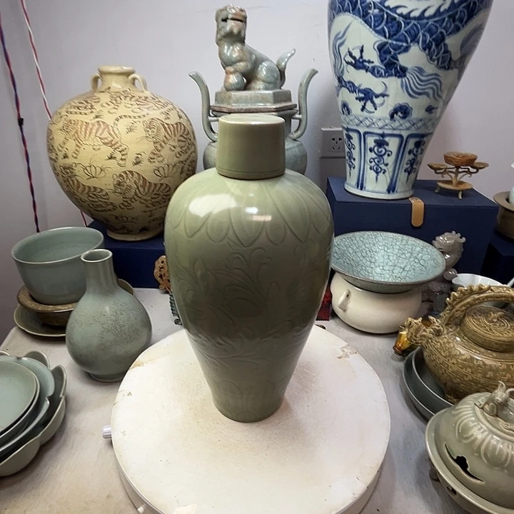 大***食摆件越窑梅瓶瓷器摆件1