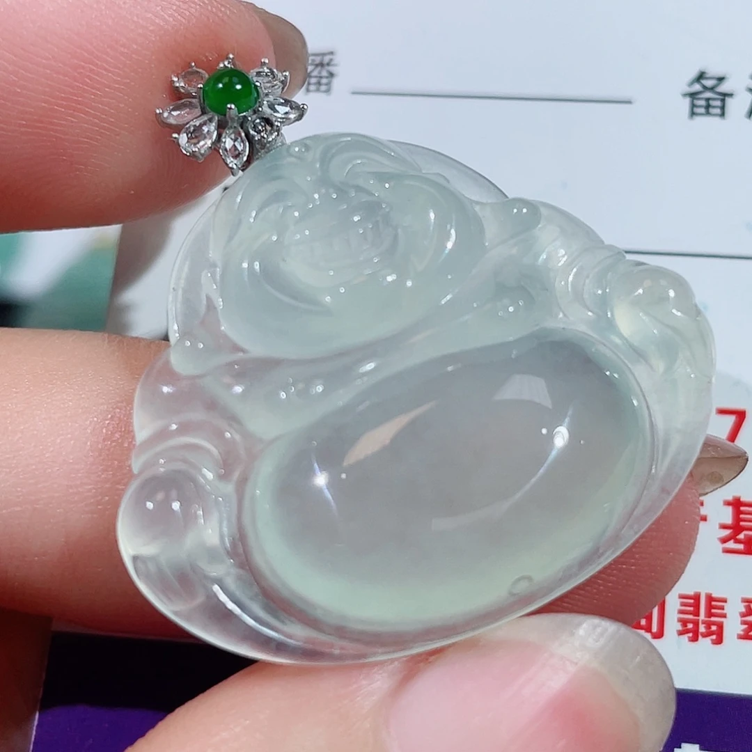 颈饰18K金镶嵌翡翠佛公