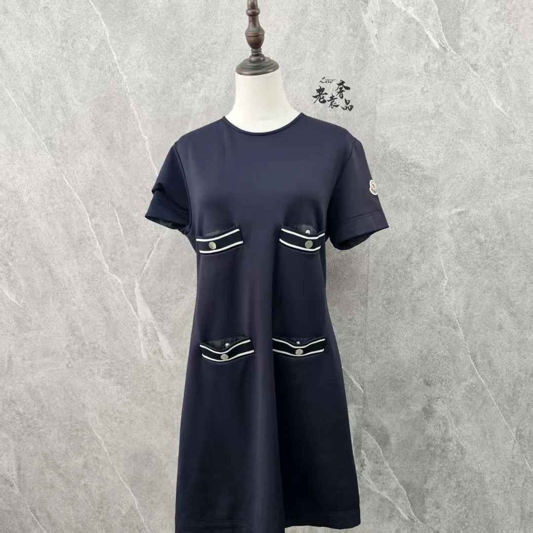 99新 MONCLER 海囤J/蒙口裙子/M码/ds57349