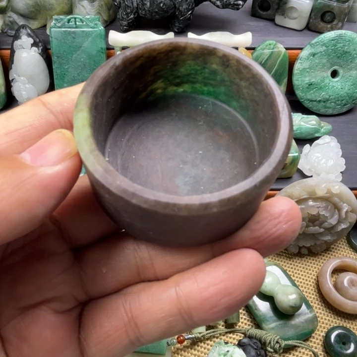 独山玉未镶嵌珠宝半成品