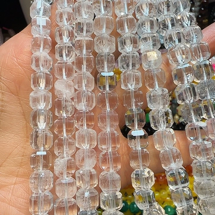 玛瑙/玉髓未镶嵌珠宝半成品天然白水晶方糖8mm一条