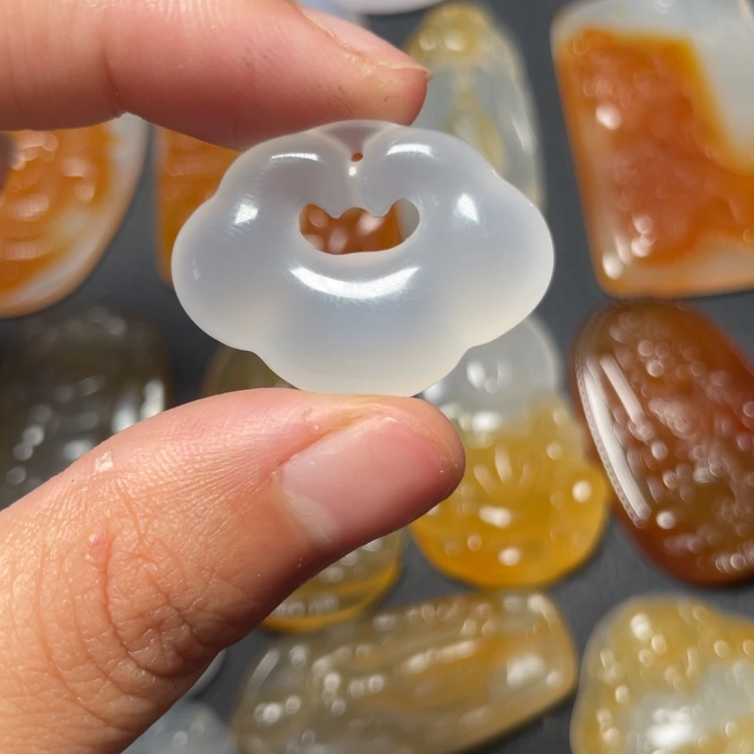 玛瑙/玉髓未镶嵌颈饰