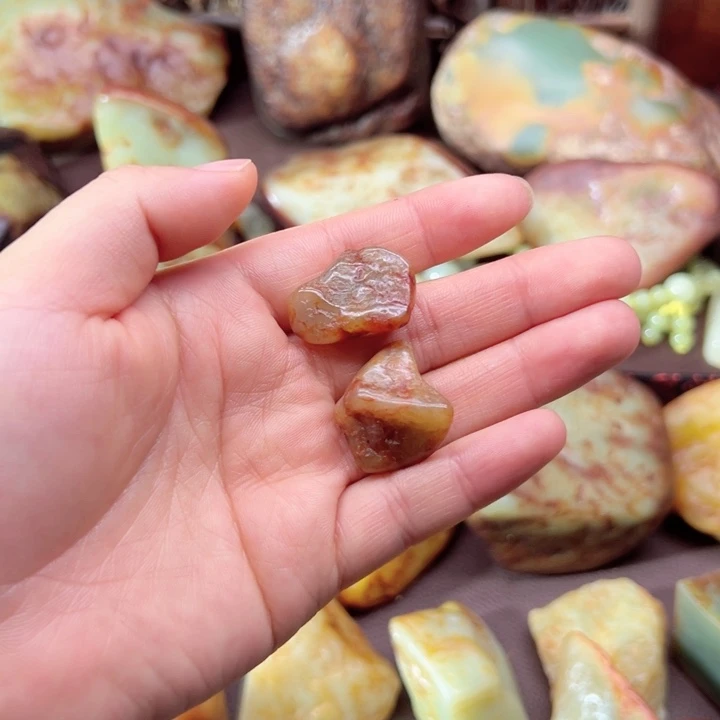 和田玉（糖玉）未镶嵌挂件玉****8