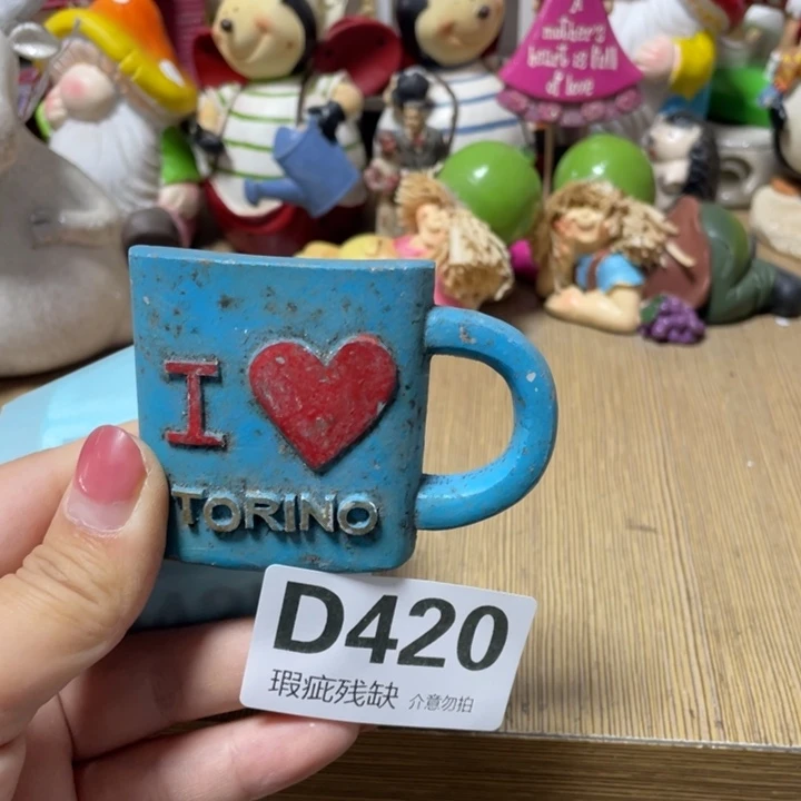 七***侠摆件孤品老货微瑕瓷