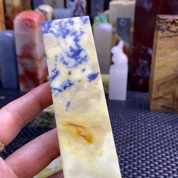 青田石言****舍青田石印章石