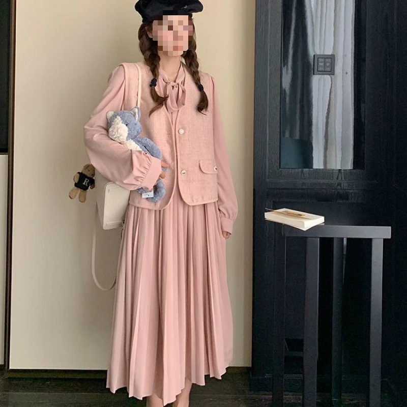 粉色小香风马甲套装春季女2025新款韩版温柔风百褶连衣裙两件套潮