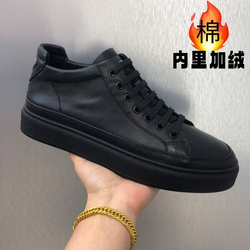 真皮男鞋秋冬新款系带牛皮板鞋透气轻便休闲皮鞋软底百搭耐磨棉鞋