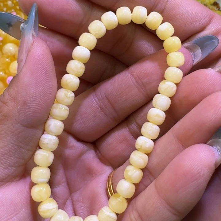 裸石琥珀未镶嵌6.5mm