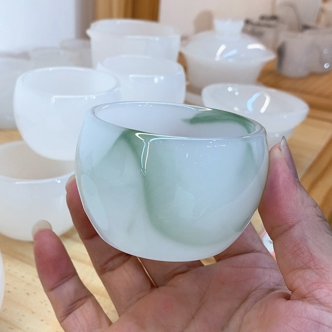 手工艺品琉璃漂绿客杯