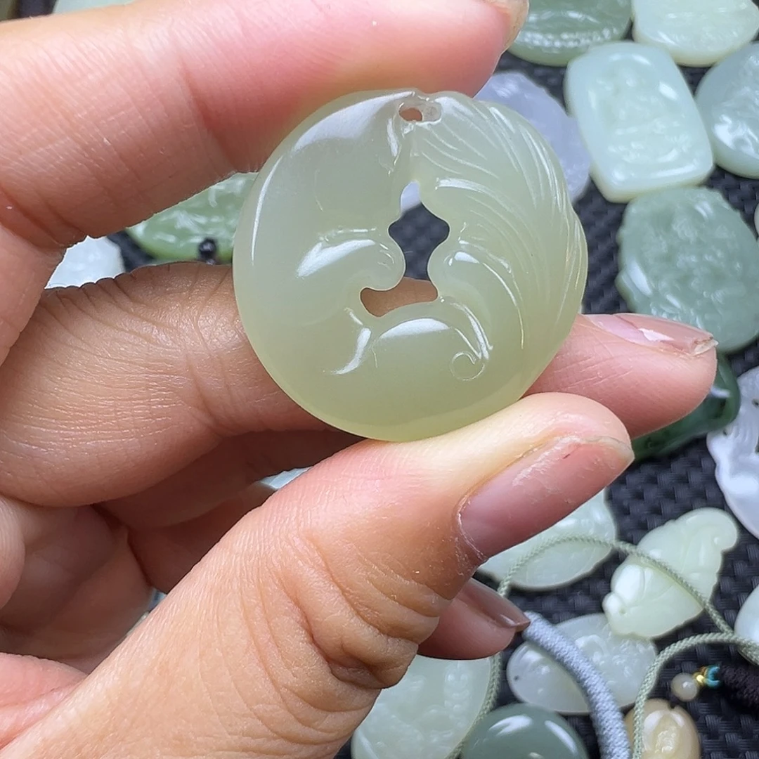 和田玉未镶嵌项圈卡27