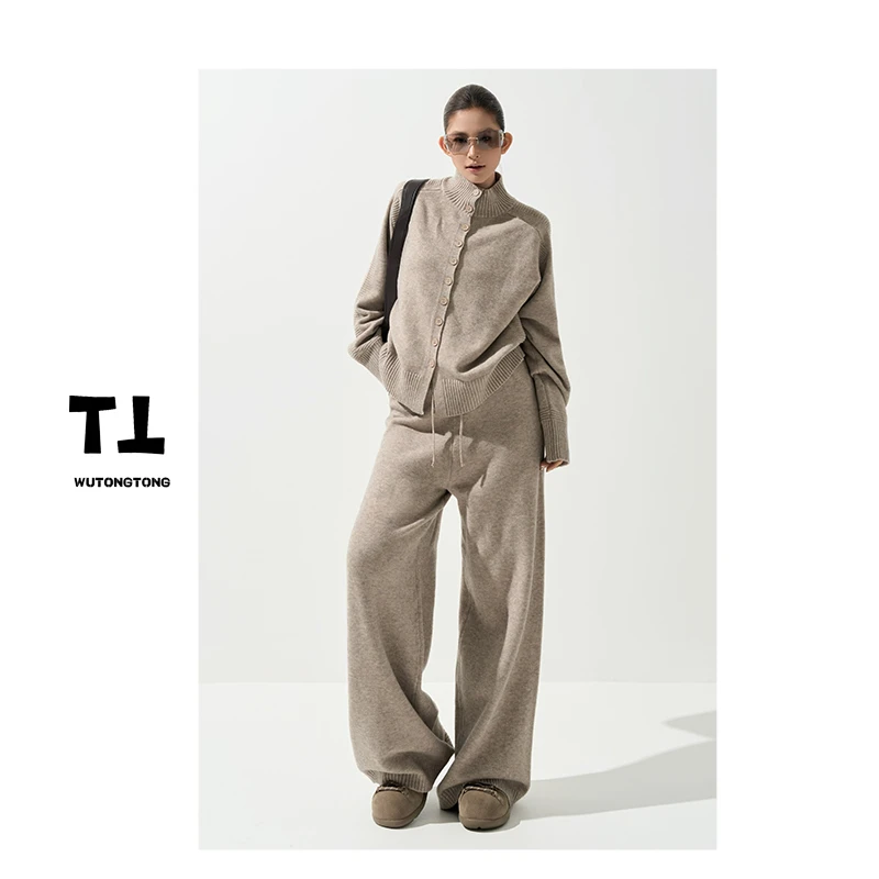 12/02【浪漫主义】冬季厚款长袖毛衣外套两件套女针织裤套装63004