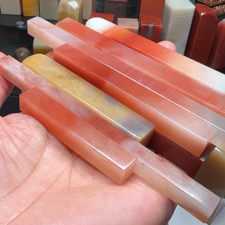 东***学老挝石我们的确是