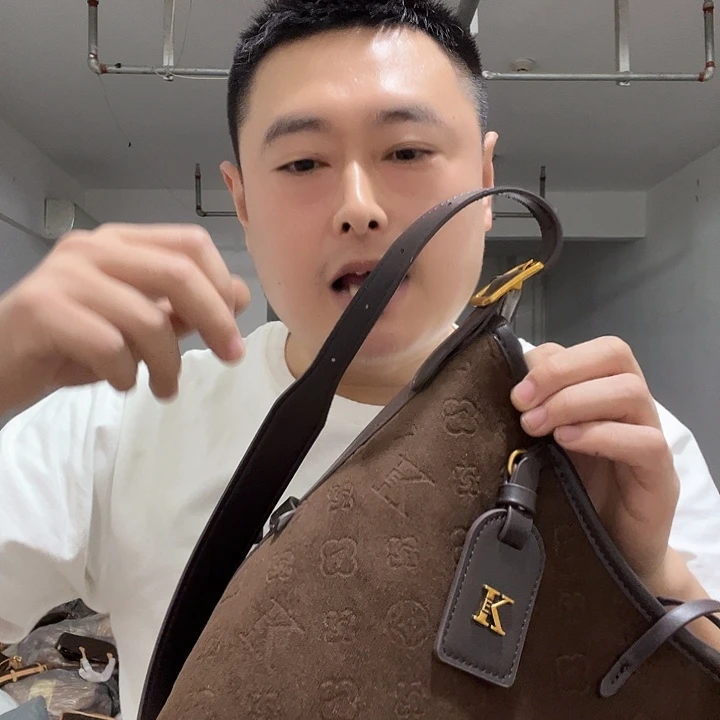 PVC锦纶灯芯绒山羊皮（革）麂皮（革）