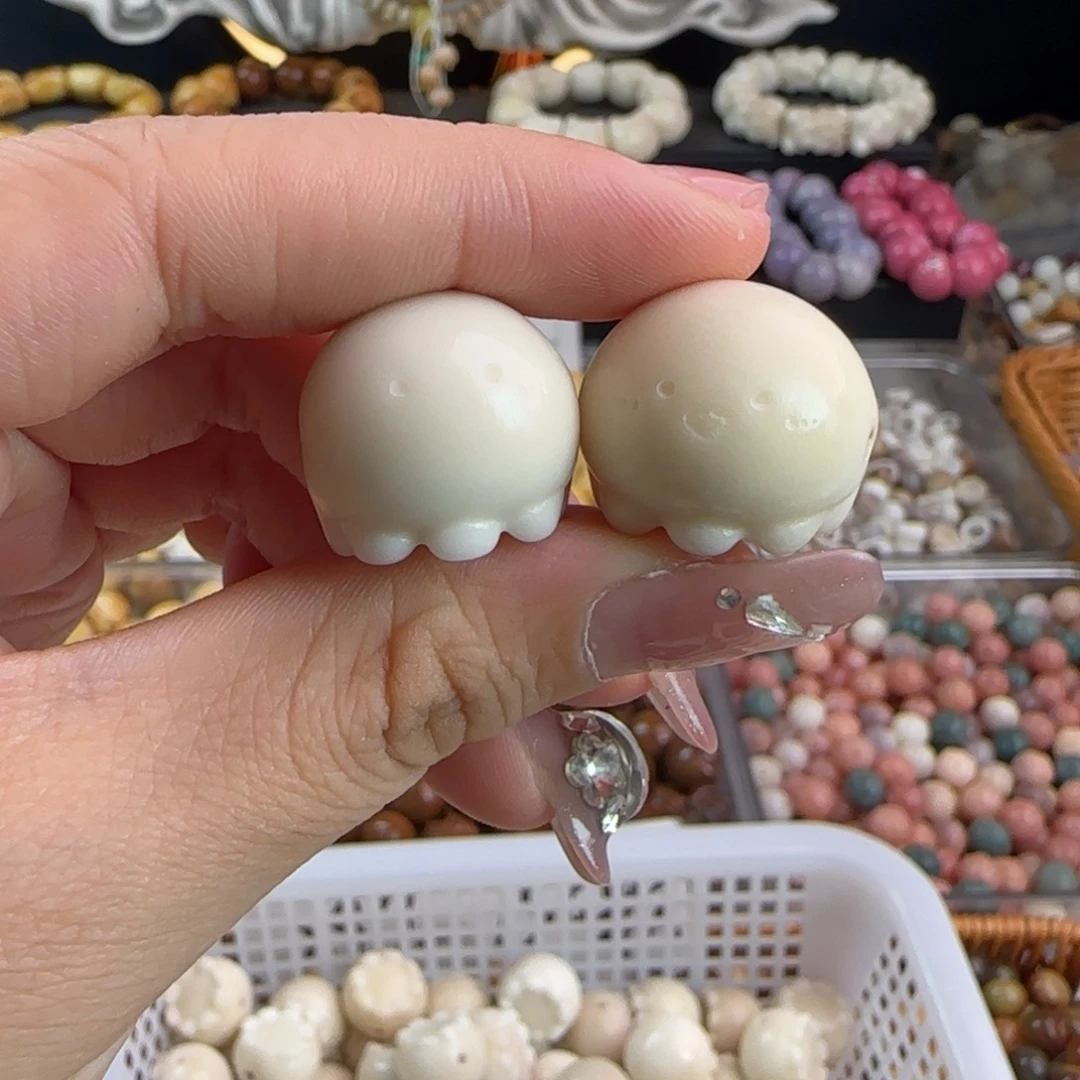 吊坠菩提根/象牙果微瑕牙果章鱼3颗