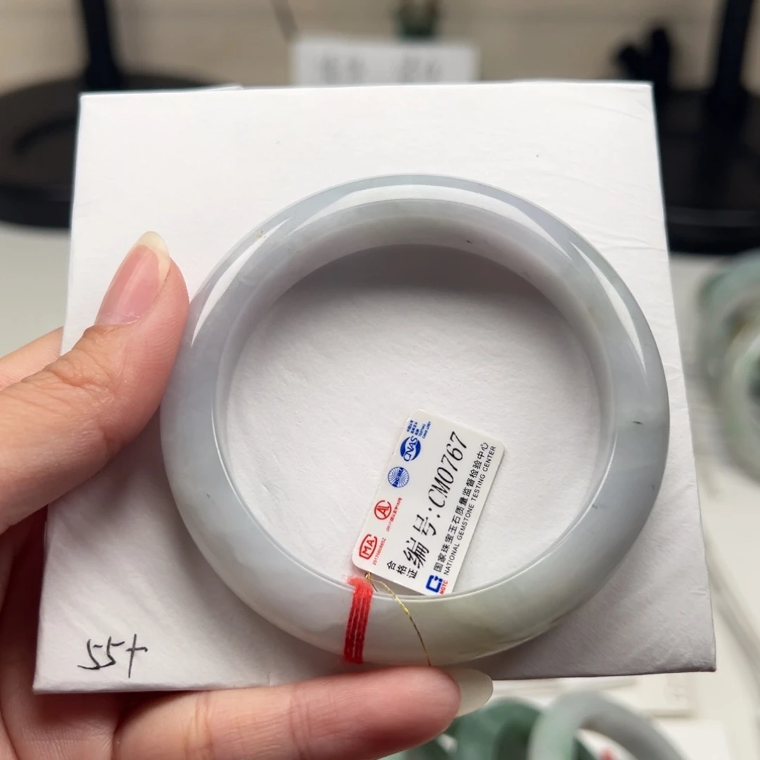 未镶嵌手镯翡翠翡翠手镯