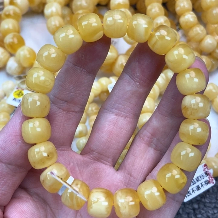 琥珀未镶嵌珠宝奇石8