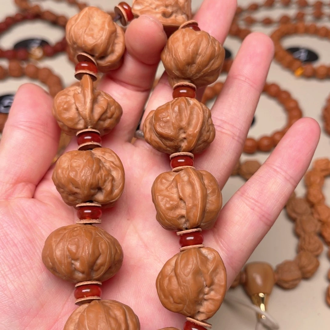 吊坠文玩核桃?****成蛤蟆