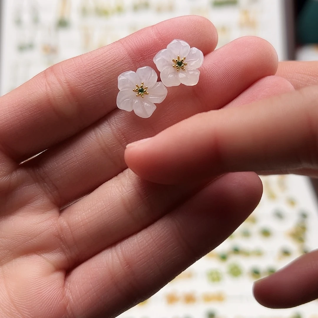 银S925镀金镶嵌和田玉耳饰